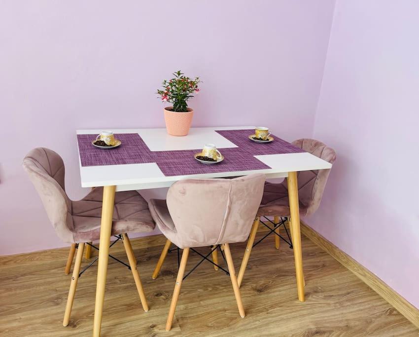 Apartment Lavender Luxury